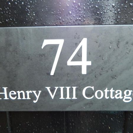 Henry VIII Cottage In The Heart Of Henley Henley-on-Thames Exterior photo