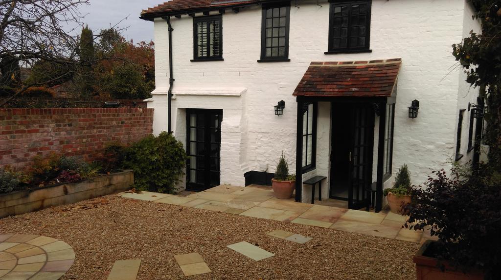 Henry VIII Cottage In The Heart Of Henley Henley-on-Thames Exterior photo