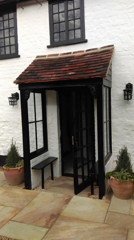 Henry VIII Cottage In The Heart Of Henley Henley-on-Thames Exterior photo